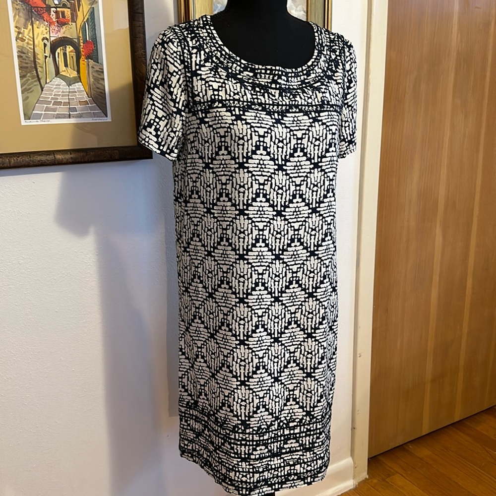 Cute summer Small THML dress Navy and cream